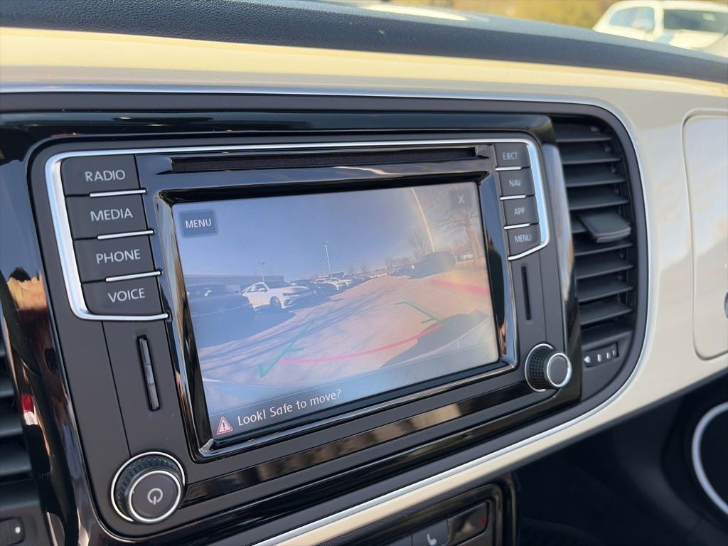 2019 Volkswagen Beetle Convertible 2.0T Final Edition SEL