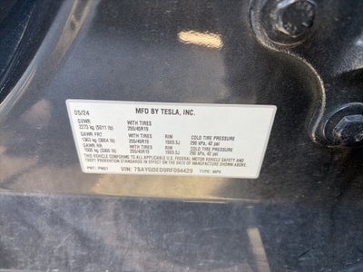 2024 Tesla Model Y Long Range CLEAN 1 OWNER CARFAX LOW MILES!!!