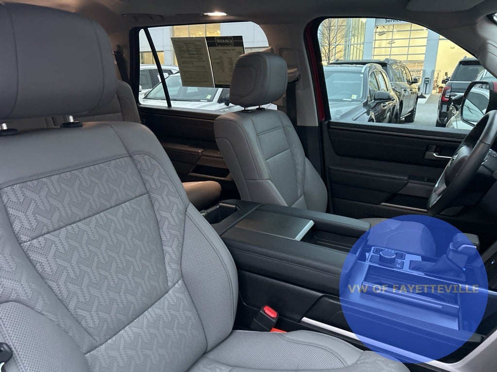 2024 Toyota Sequoia SR5