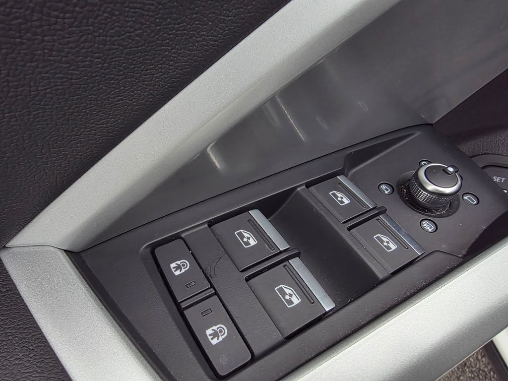 2024 Audi Q3 S Line quattro