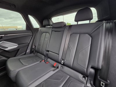 2024 Audi Q3 S Line quattro