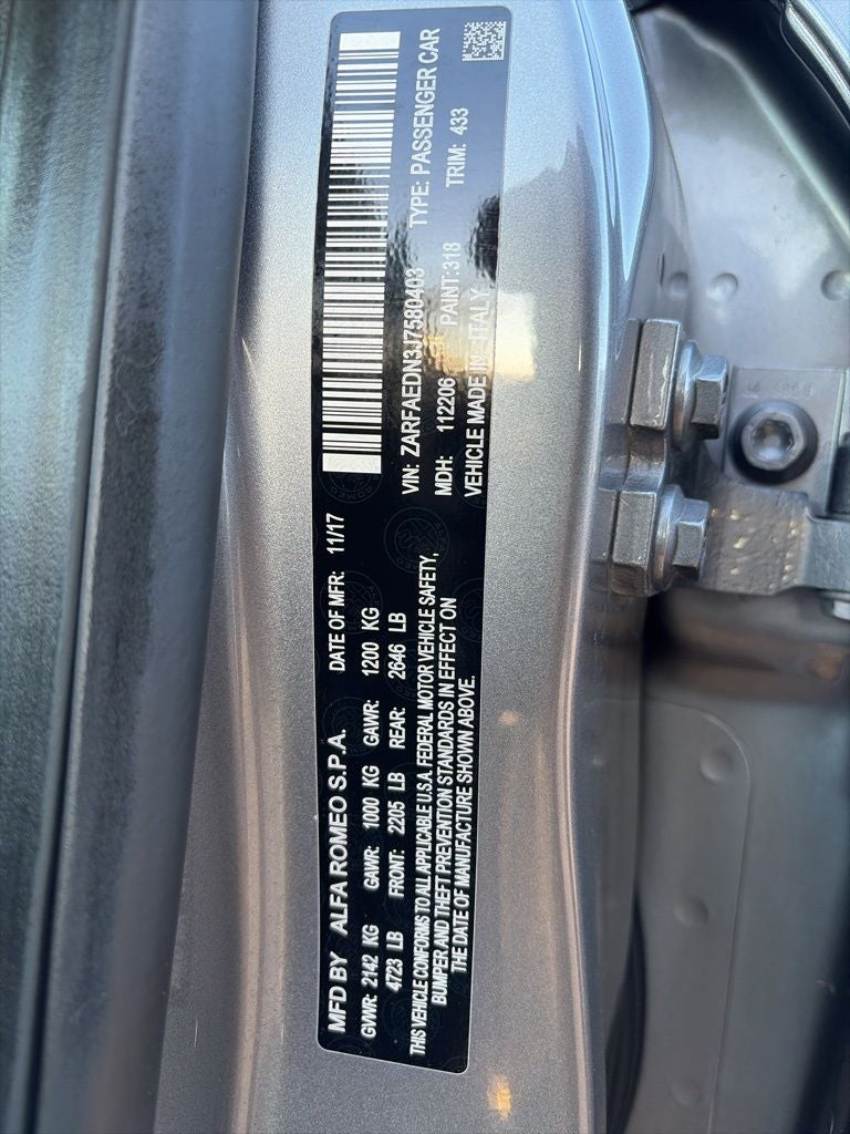 2018 Alfa Romeo Giulia Base AWD COLD WEATHER AND 3D NAVIGATION