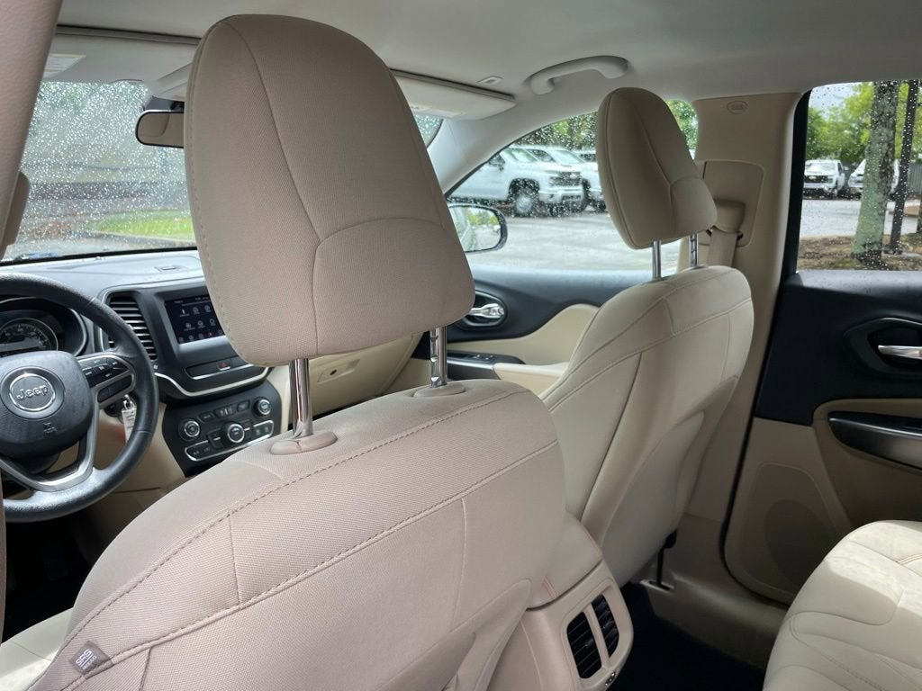 2019 Jeep Cherokee Latitude