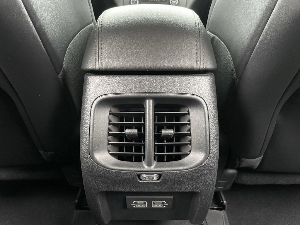 2021 Jeep Cherokee Altitude