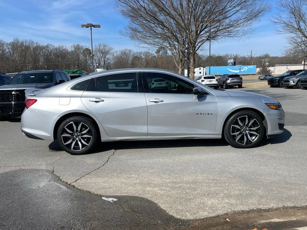 2021 Chevrolet Malibu RS