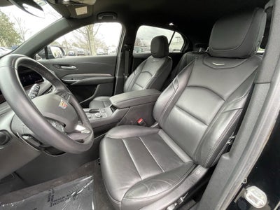 2024 Cadillac XT4 Premium Luxury