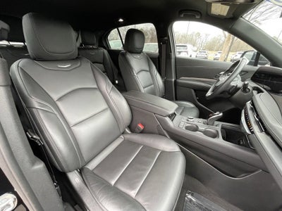 2024 Cadillac XT4 Premium Luxury