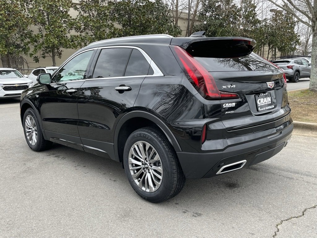 2024 Cadillac XT4 Premium Luxury
