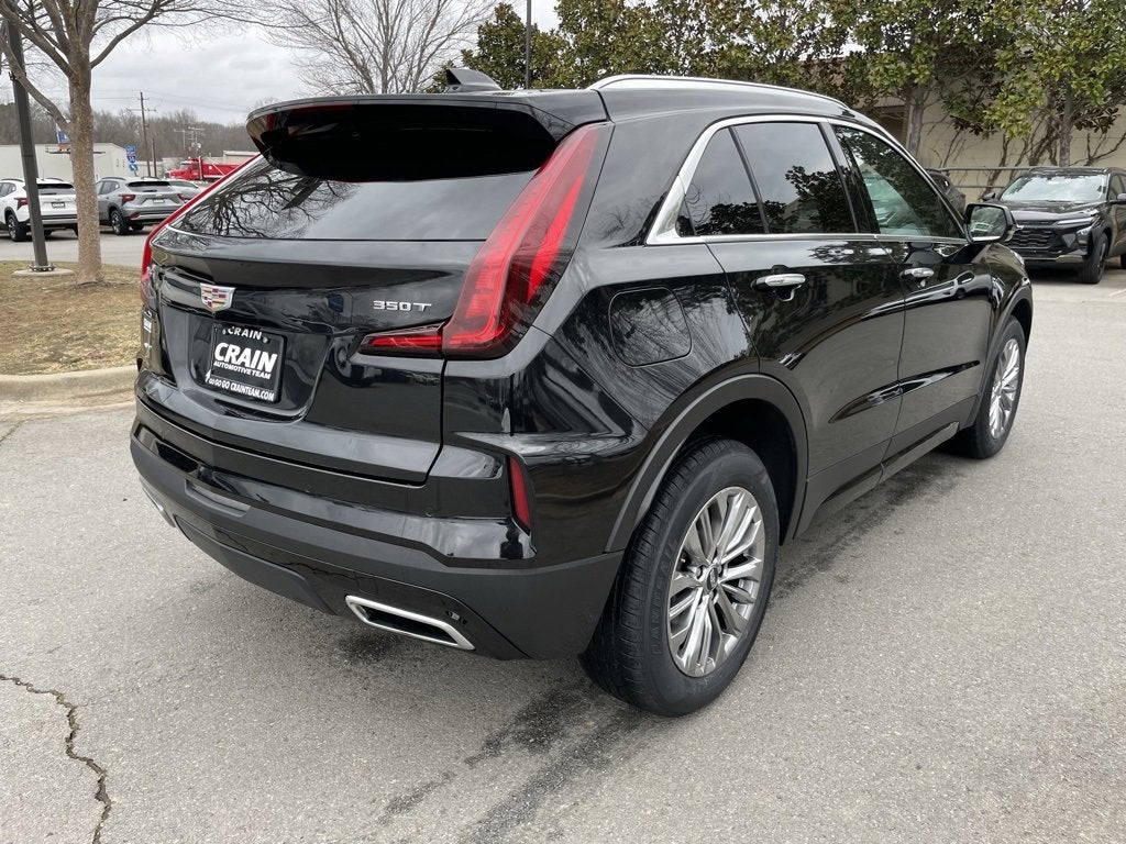 2024 Cadillac XT4 Premium Luxury