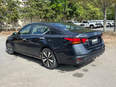 2022 Nissan Altima 2.5 SV