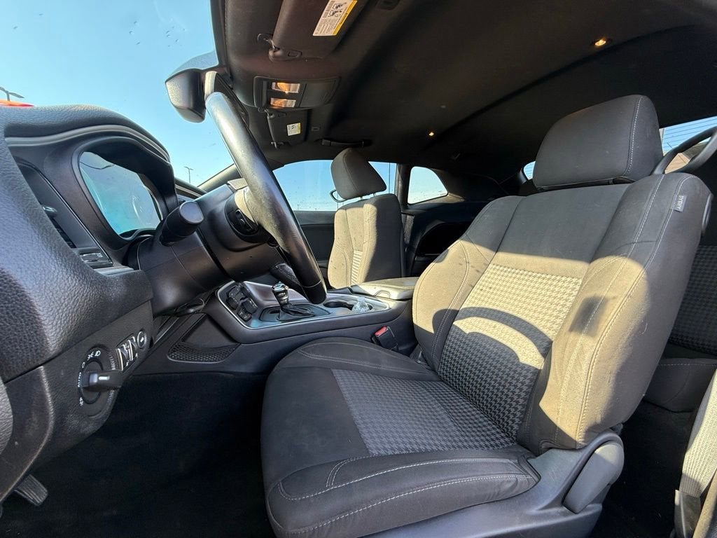 2021 Dodge Challenger SXT