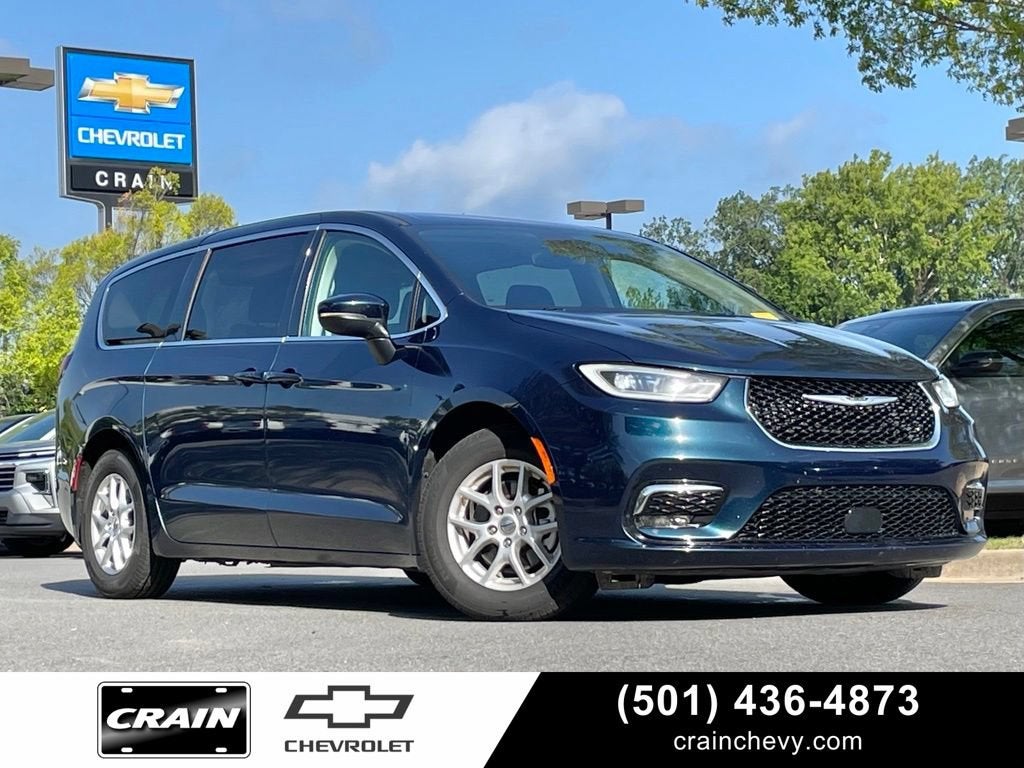 2023 Chrysler Pacifica Touring L