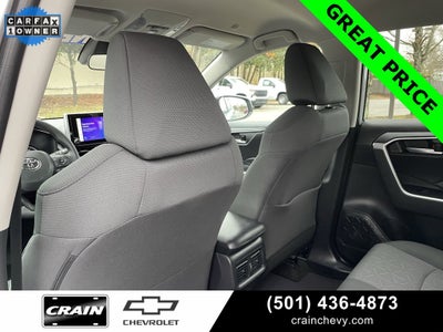 2023 Toyota RAV4 XLE