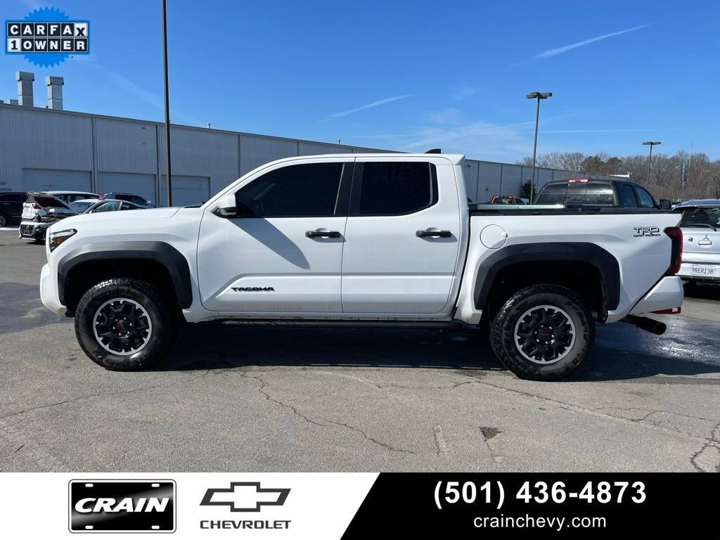 2024 Toyota Tacoma 4WD SR5