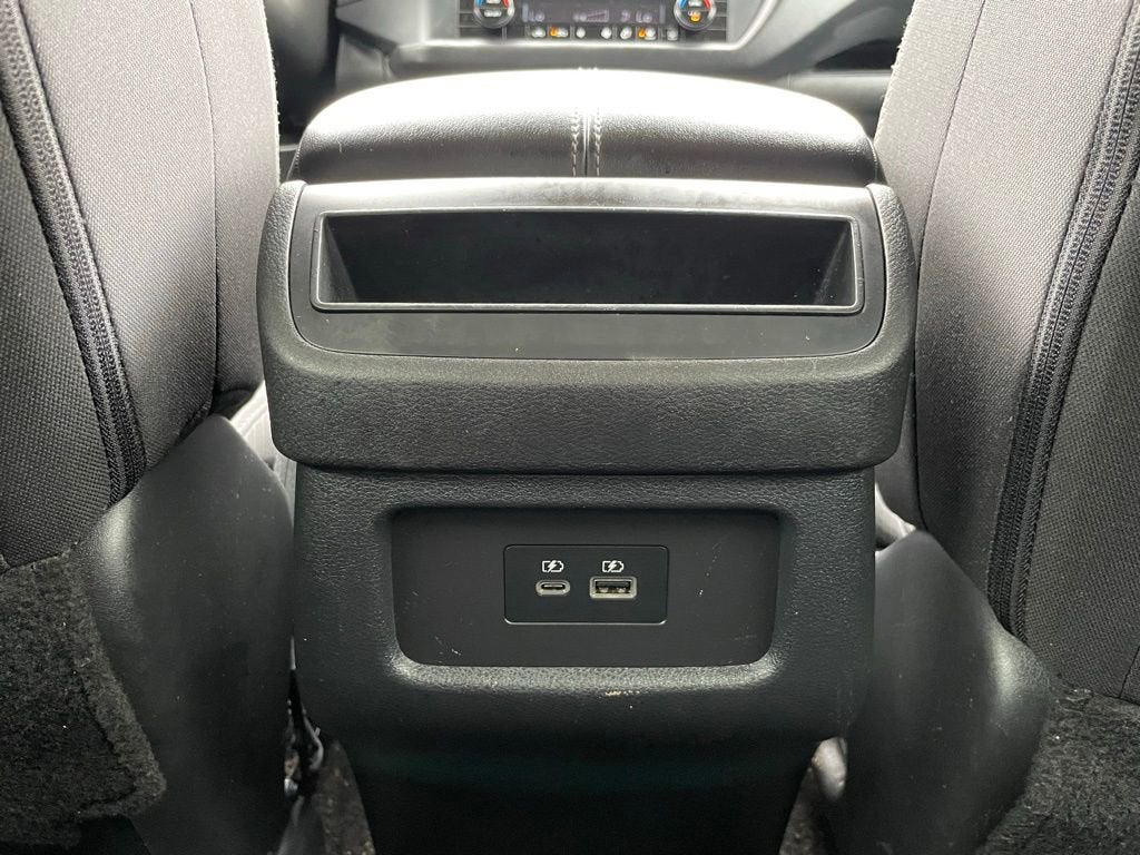 2024 Nissan Pathfinder S