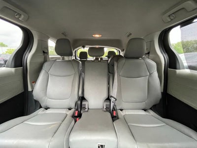 2023 Toyota Sienna XLE