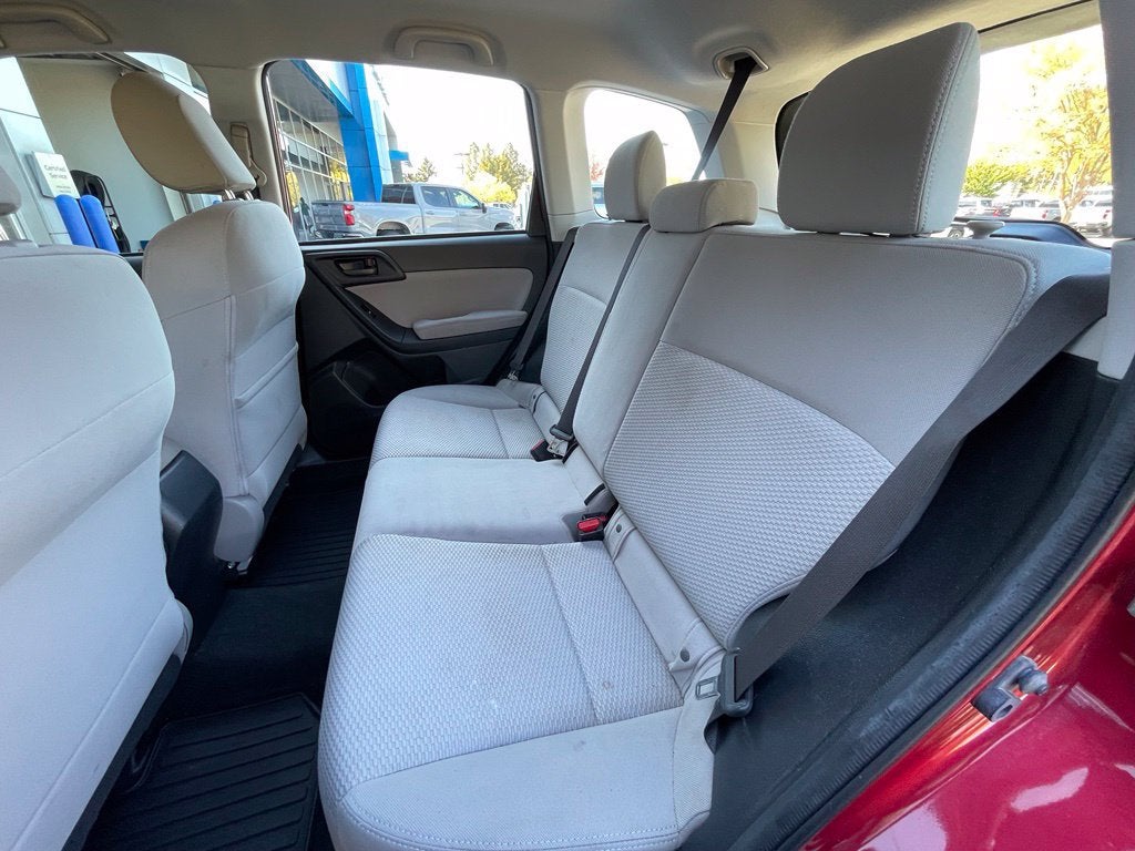 2015 Subaru Forester 2.5i