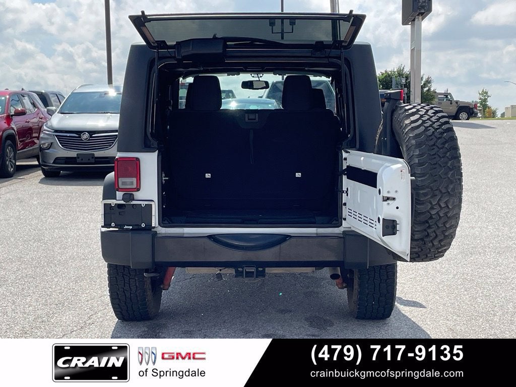 2017 Jeep Wrangler Willys Wheeler