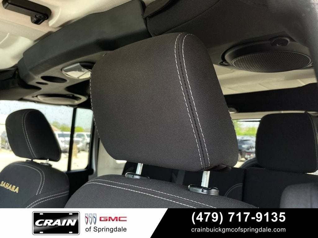 2013 Jeep Wrangler Unlimited Sahara