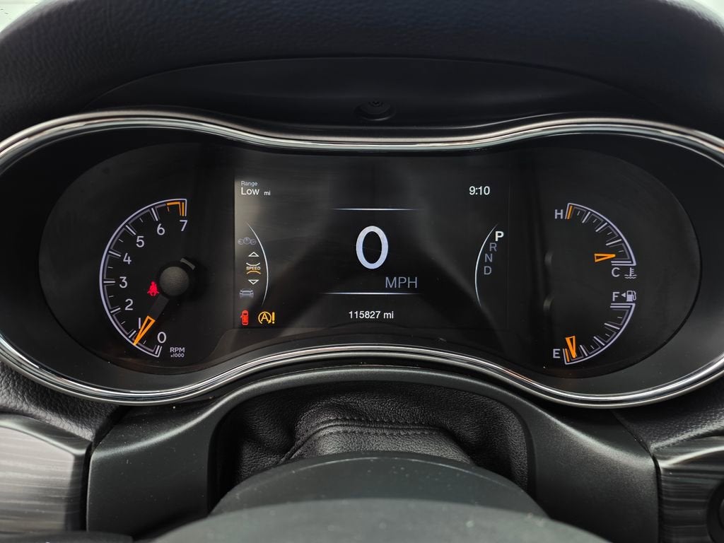 2020 Jeep GRAND CHEROKEE Base