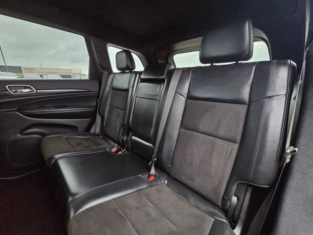 2020 Jeep GRAND CHEROKEE Base