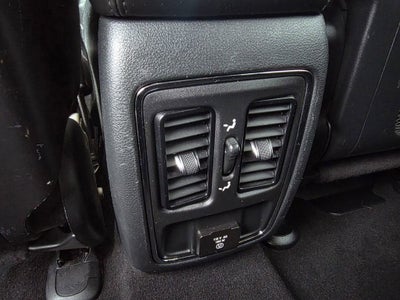 2020 Jeep GRAND CHEROKEE Base