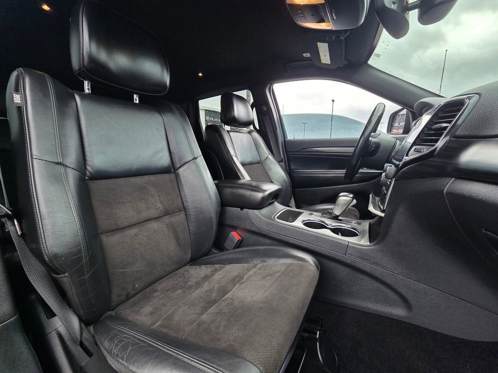 2020 Jeep GRAND CHEROKEE Base