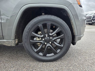 2020 Jeep GRAND CHEROKEE Base