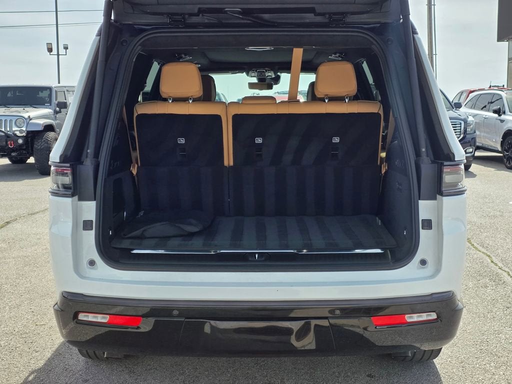 2025 Jeep Grand Wagoneer Series III Obsidian