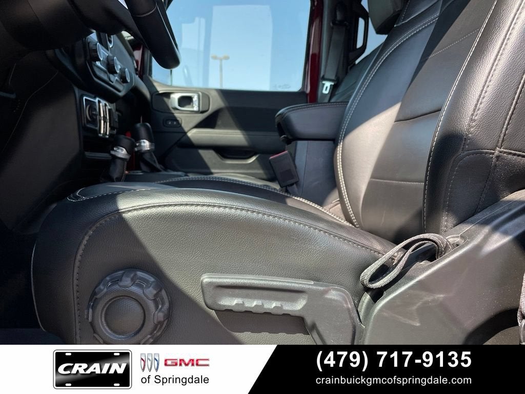 2021 Jeep Gladiator Overland