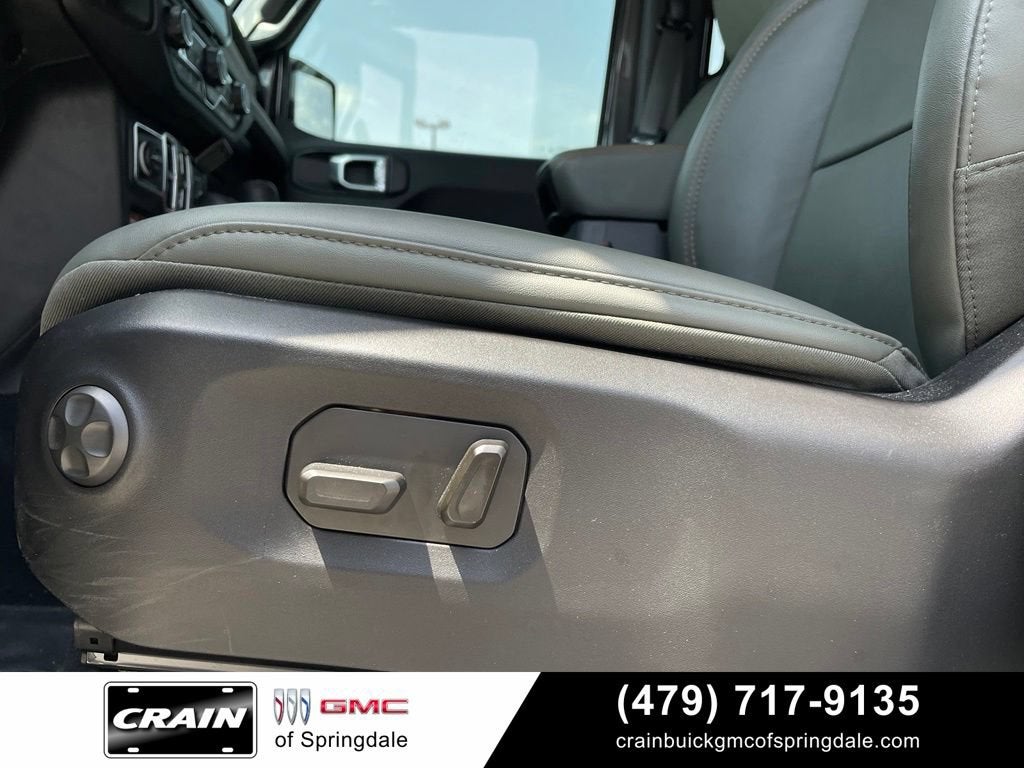 2025 Jeep Gladiator Mojave