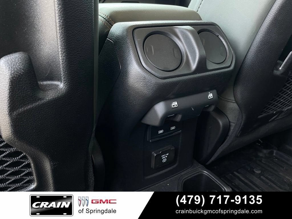2025 Jeep Gladiator Mojave
