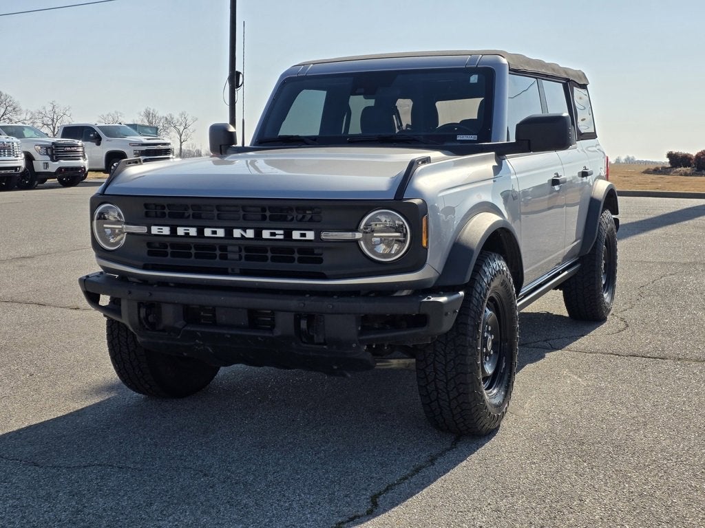2022 Ford Bronco Base