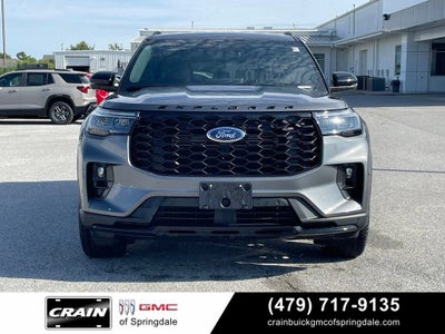 2025 Ford Explorer ST-Line
