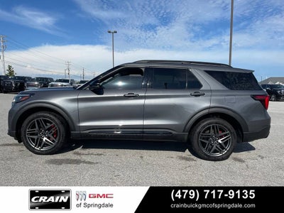 2025 Ford Explorer ST-Line