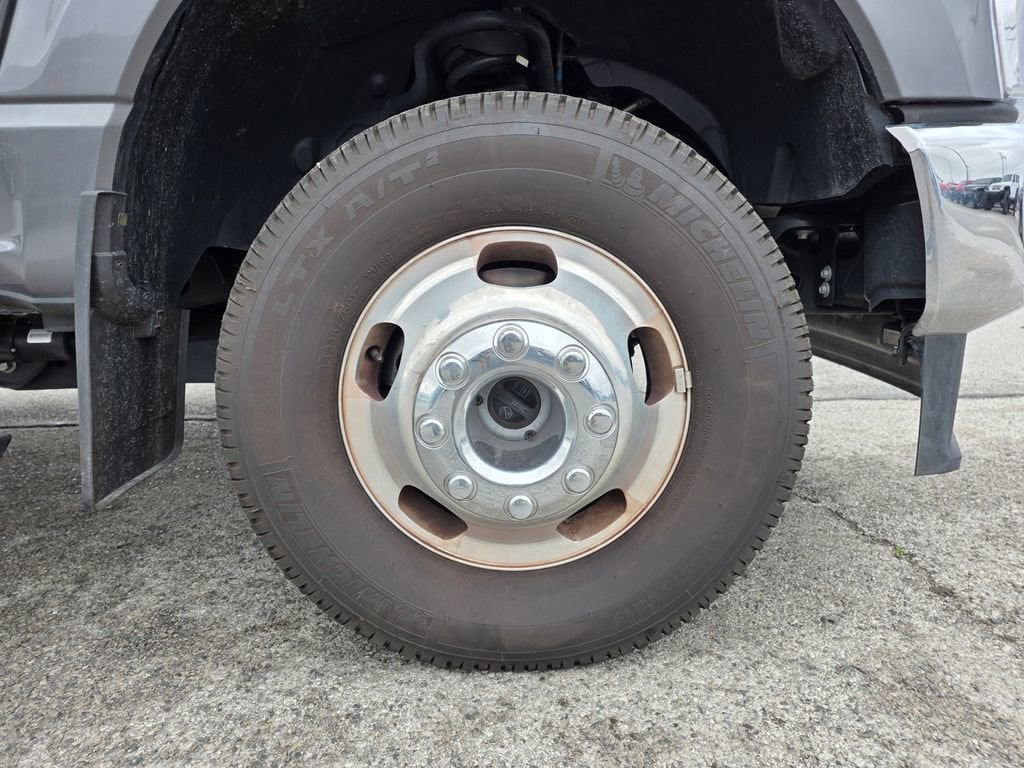 2024 Ford Super Duty F-350 DRW XLT