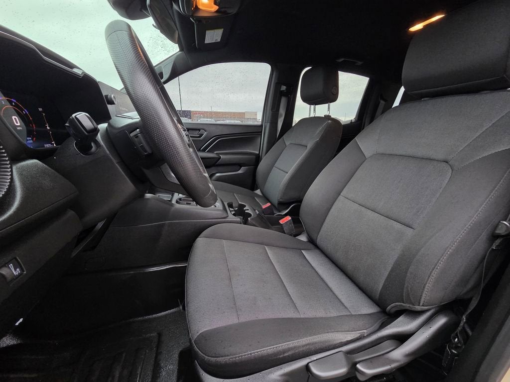 2023 Chevrolet Colorado WT