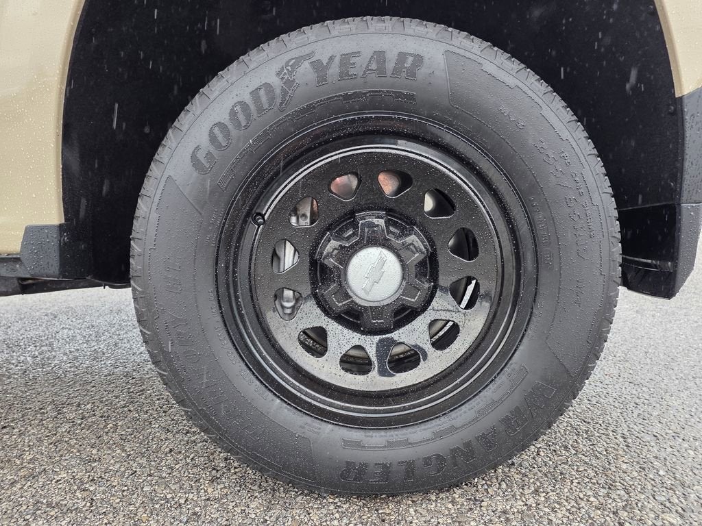 2023 Chevrolet Colorado WT