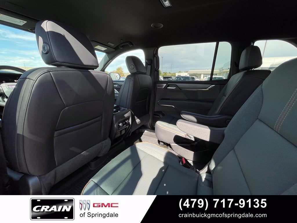 2027 GMC Acadia AT4