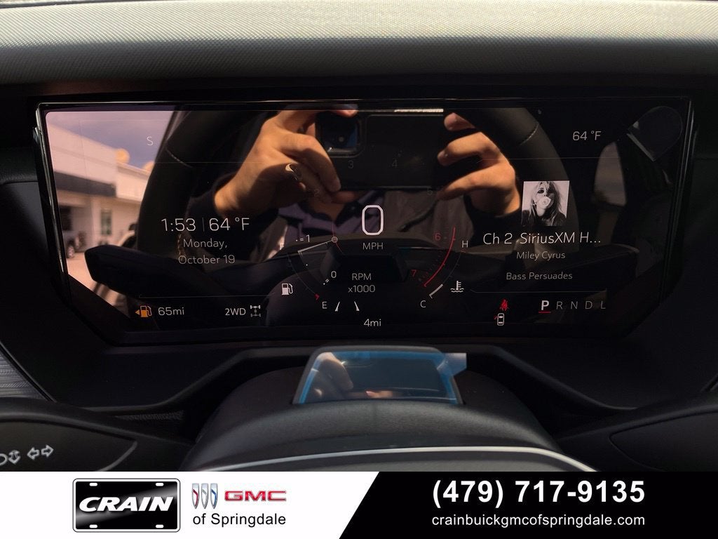 2027 GMC Acadia AT4