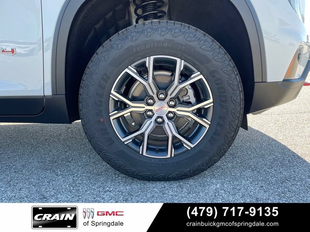 2027 GMC Acadia AT4