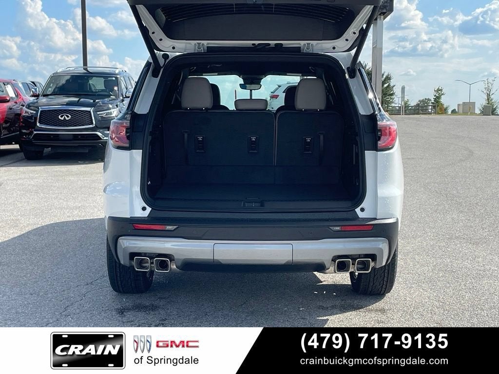 2027 GMC Acadia Elevation
