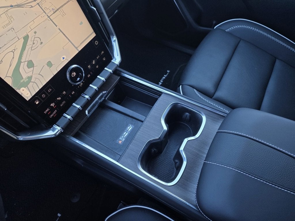 2025 GMC Acadia Denali