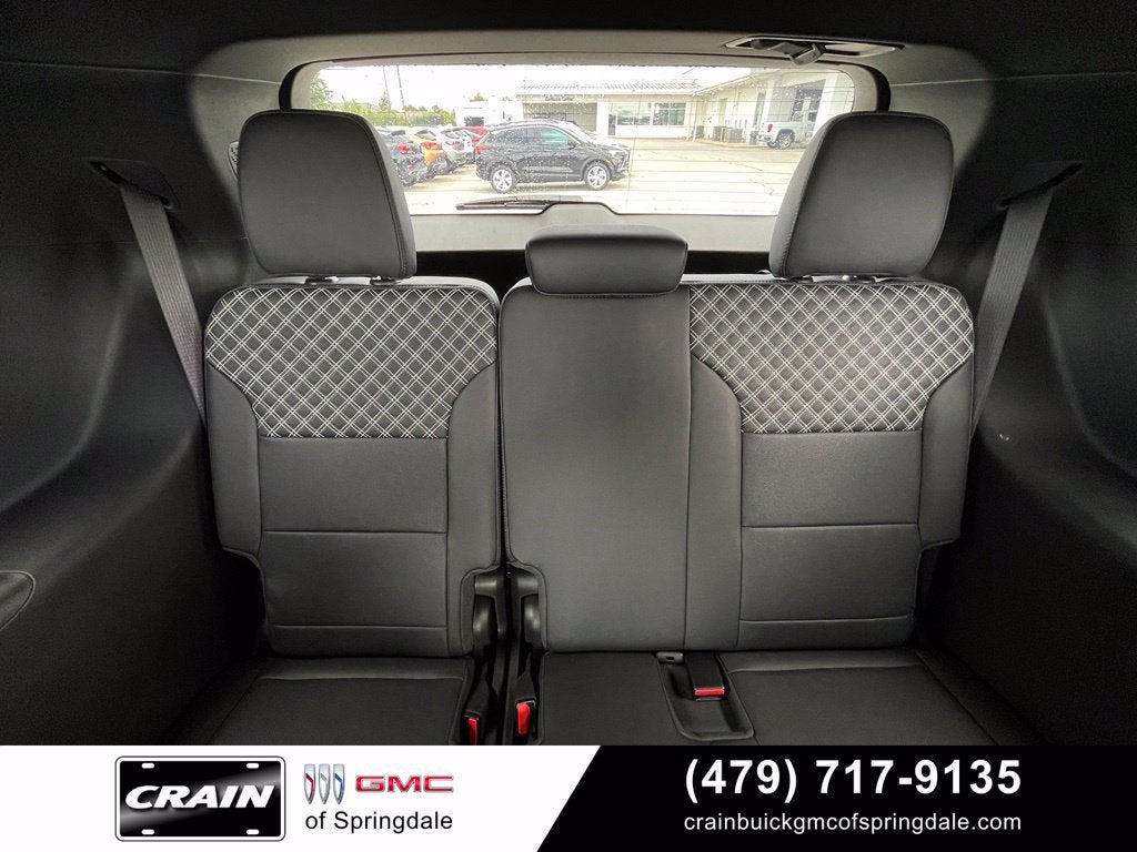 2025 GMC Acadia Denali