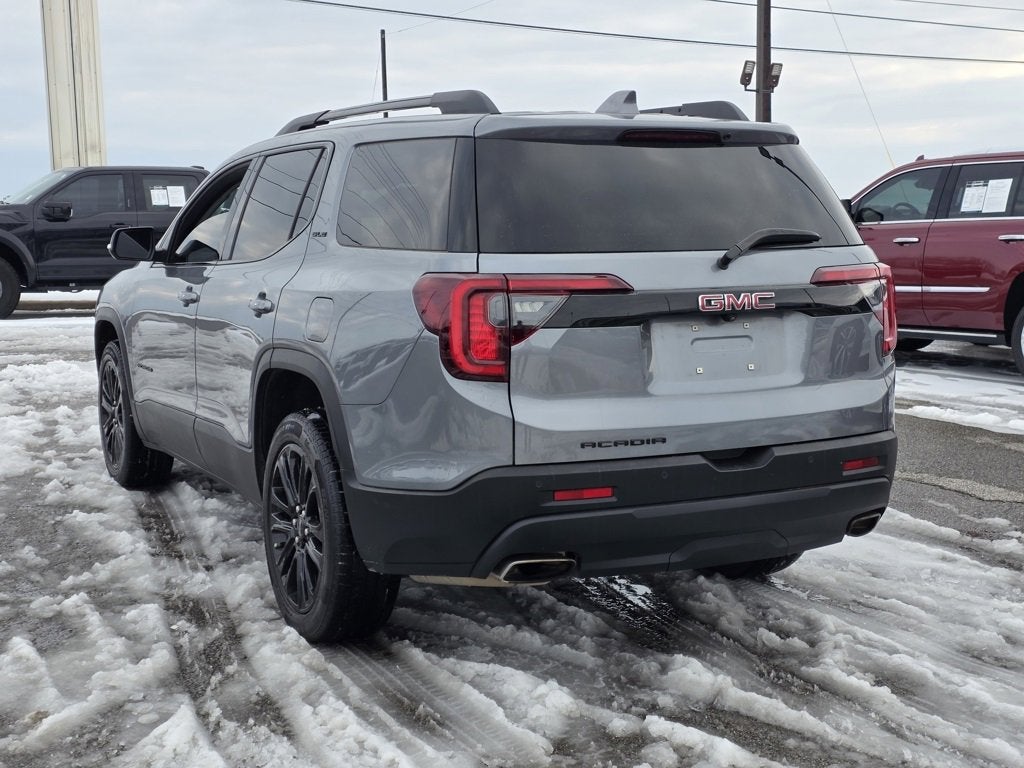 2022 GMC Acadia SLE