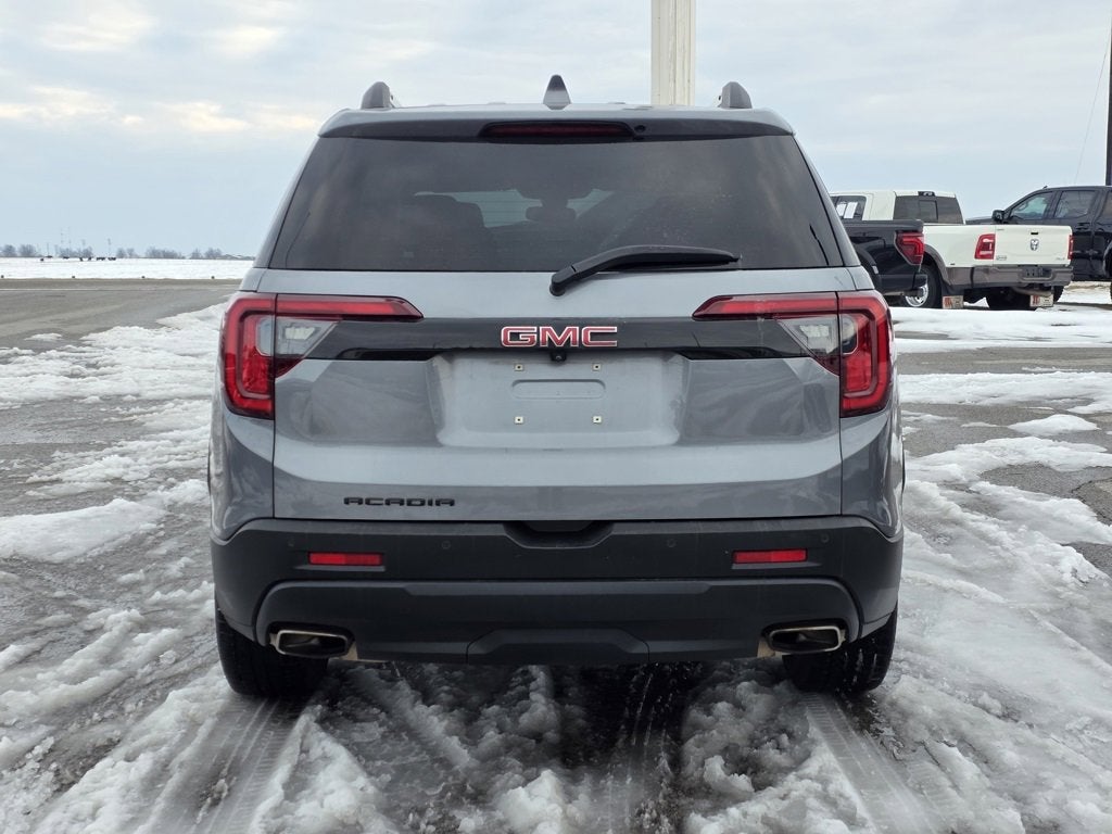 2022 GMC Acadia SLE