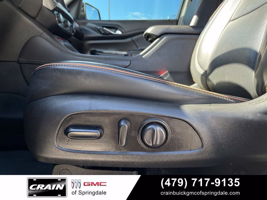 2021 GMC Acadia AT4