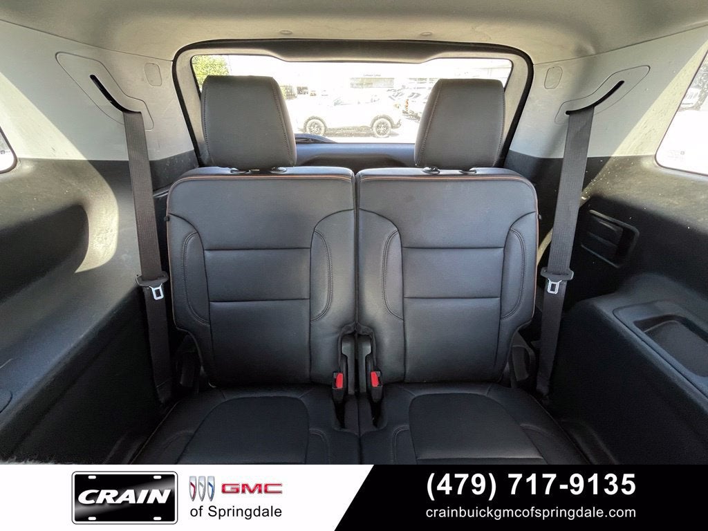 2021 GMC Acadia AT4