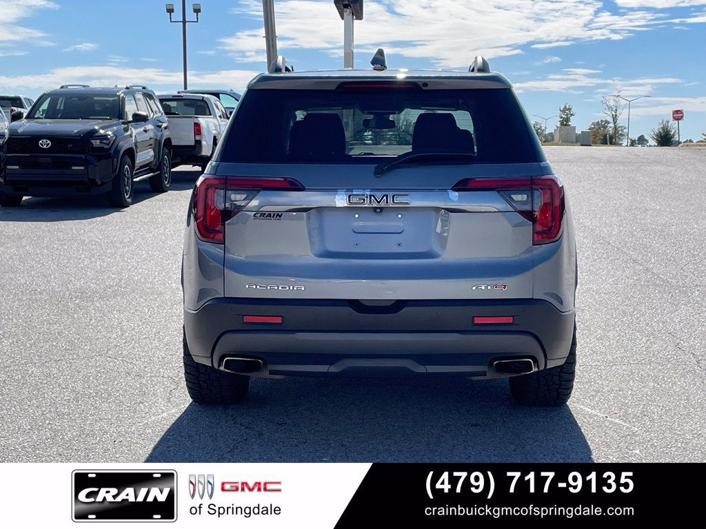 2021 GMC Acadia AT4