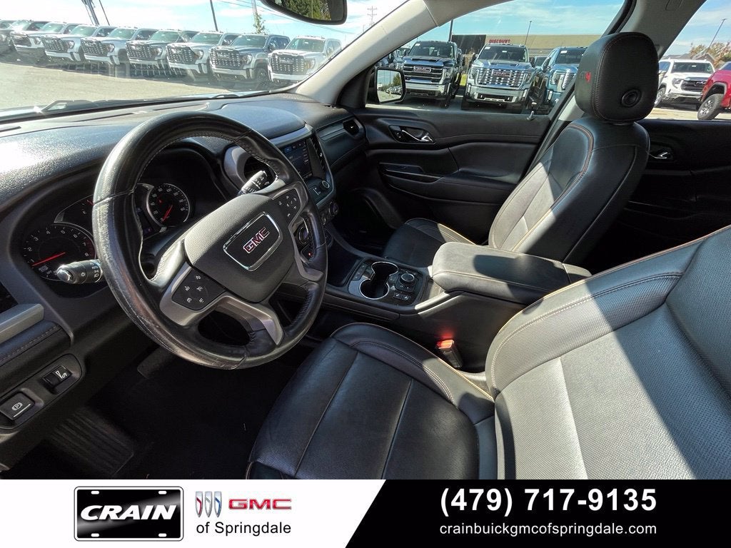 2021 GMC Acadia AT4
